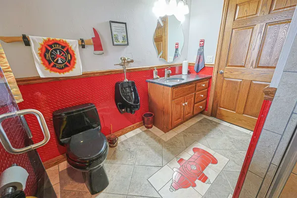 $749,900 | 16781 Forest Hill Drive, Townsend, WI 54175