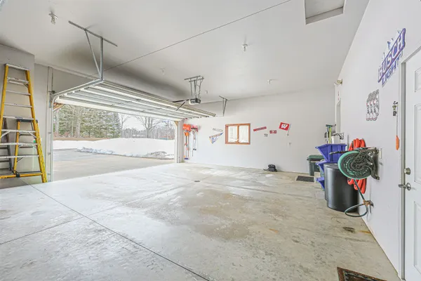 $749,900 | 16781 Forest Hill Drive, Townsend, WI 54175