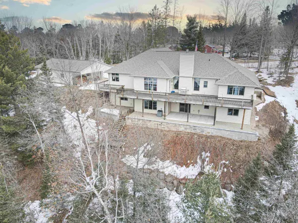 $749,900 | 16781 Forest Hill Drive, Townsend, WI 54175