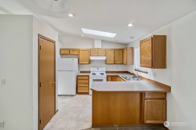 $2,895 | 3104 72nd Avenue Northeast, Marysville, WA 98270