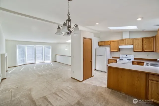 $2,895 | 3104 72nd Avenue Northeast, Marysville, WA 98270