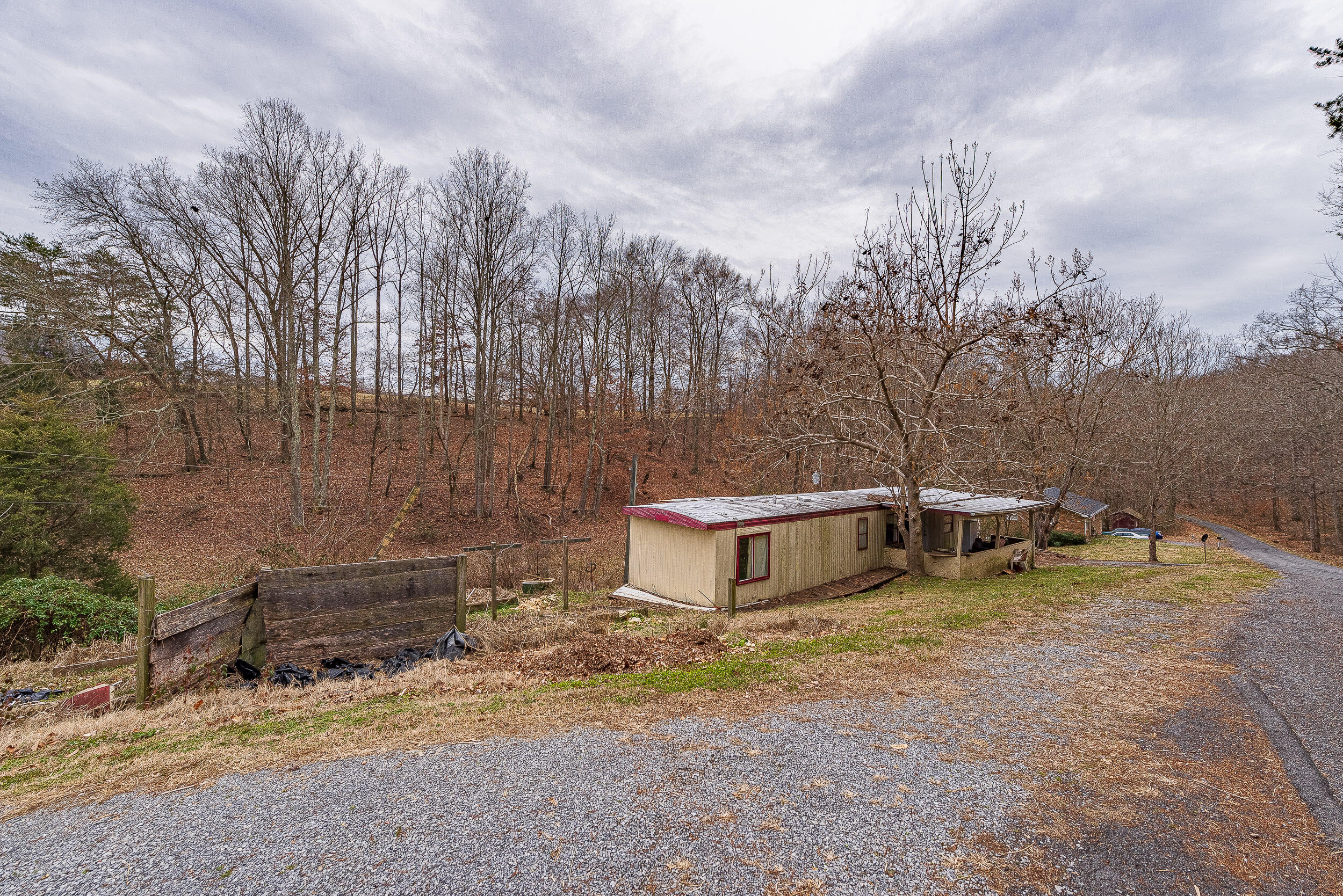 103 Haun Road Church Hill, TN 37642 - Photo 4 of 27 Single wide of no value.