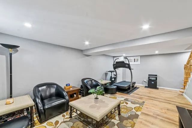 a bed room with a bed