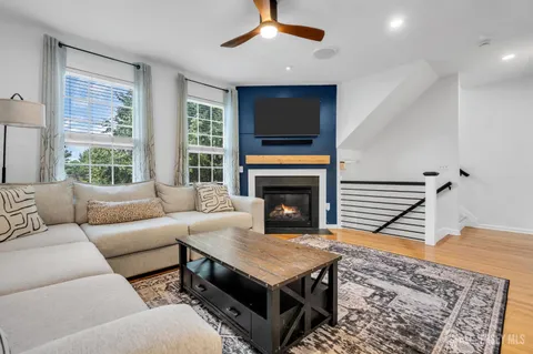 $575,000 | 20 Russell Court, Old Bridge, NJ 07747