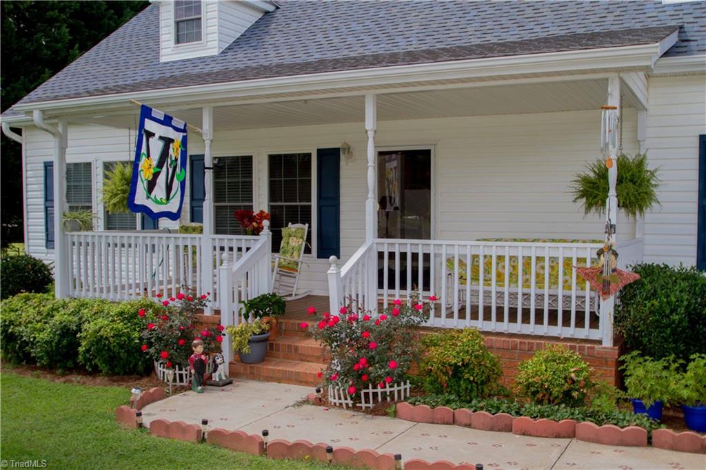 408 Allen Road Mocksville, NC 27028 - Photo 2 of 30 Great Front Porch