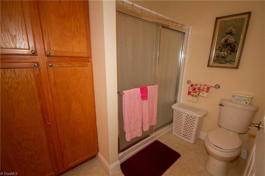 408 Allen Road Mocksville, NC 27028 - Photo 13 of 30 Gallery Image 13