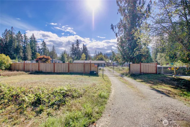$425,000 | 46744 Baker Loop Road, Concrete, WA 98237