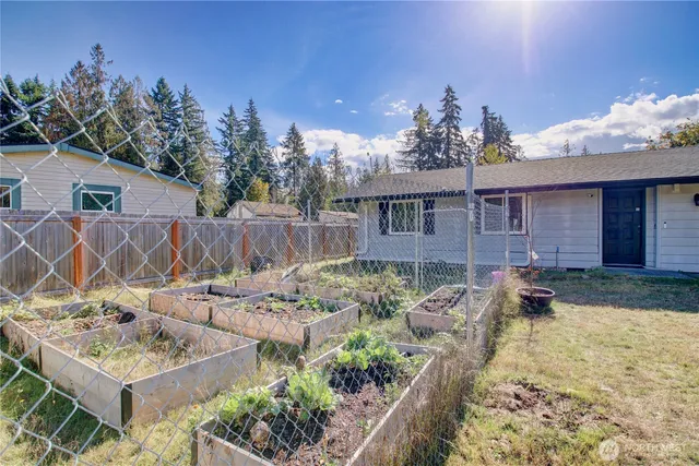 $425,000 | 46744 Baker Loop Road, Concrete, WA 98237