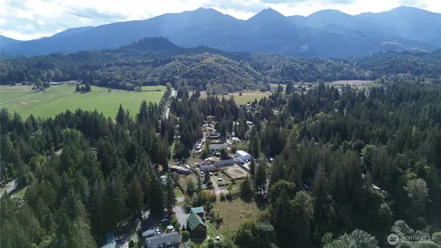 $425,000 | 46744 Baker Loop Road, Concrete, WA 98237