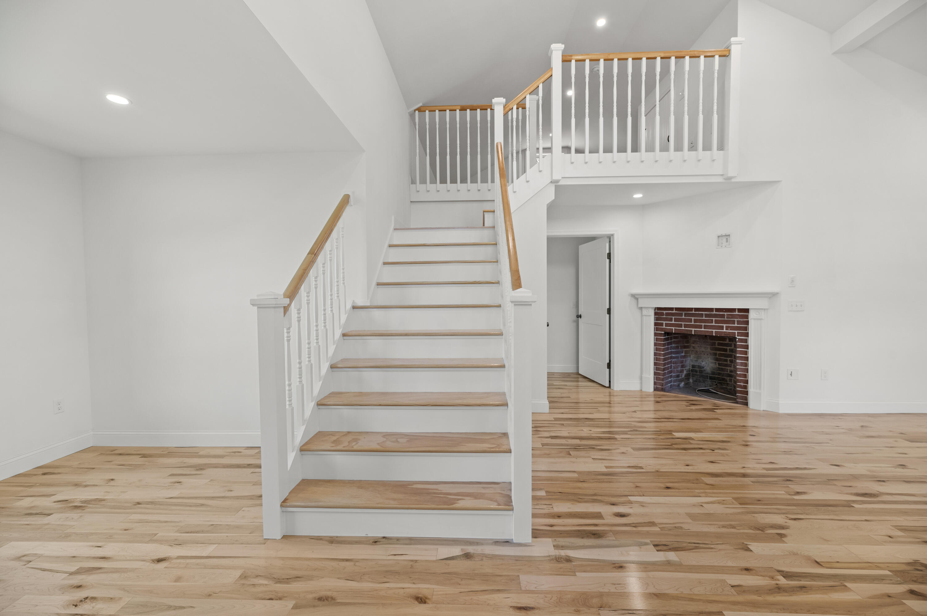 629 Riverside Drive Augusta, ME 04330 - Photo 16 of 50 DSC_6327