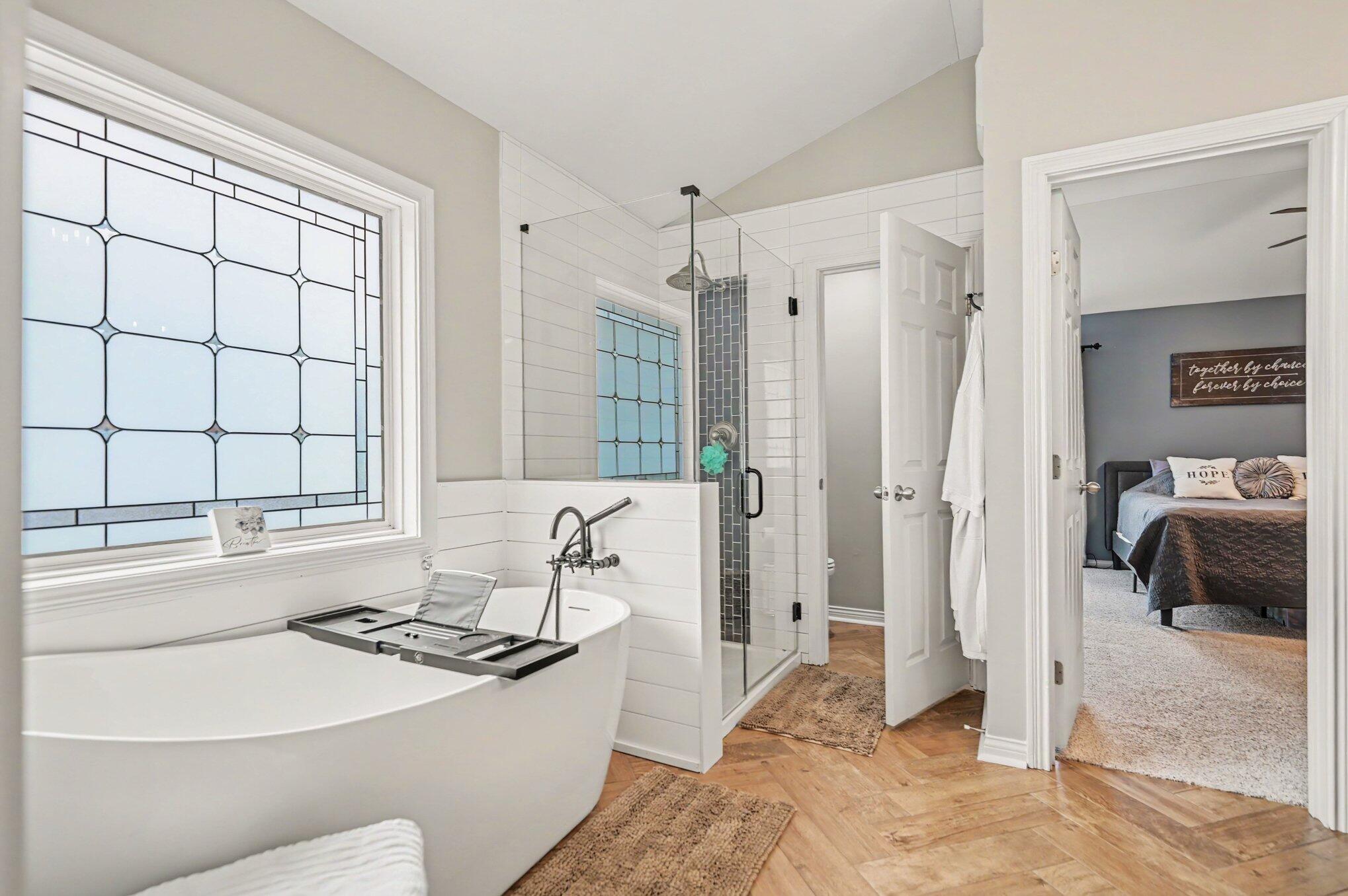 2104 Wyndham Way Union, KY 41091 - Photo 22 of 40 Primary Bath