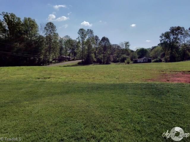 128 Plantation Road Dobson, NC 27017 - Photo 28 of 29 Gallery Image 28