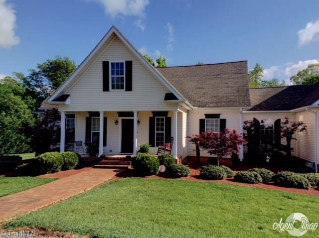 128 Plantation Road Dobson, NC 27017 - Photo 4 of 29 Gallery Image 4