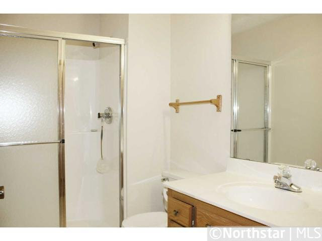 4087 Beaver Dam Road Eagan, MN 55122 - Photo 11 of 18 Gallery Image 11