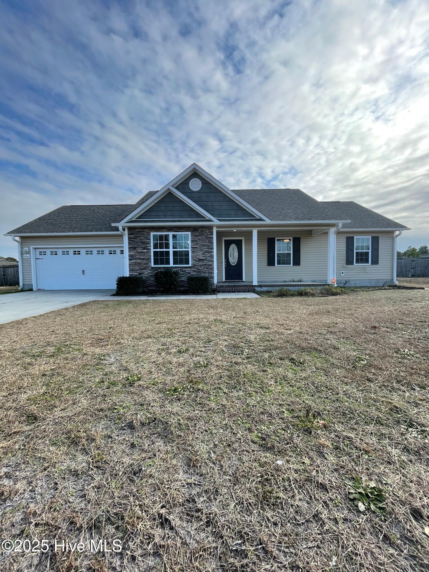 308 Sinclair Lane Hubert, NC 28539 - Photo 1 of 27