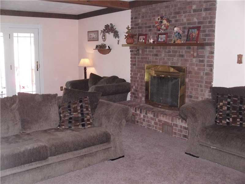 113 Valleyview Road Scenery Hill, PA 15360 - Photo 11 of 24 Family Room.