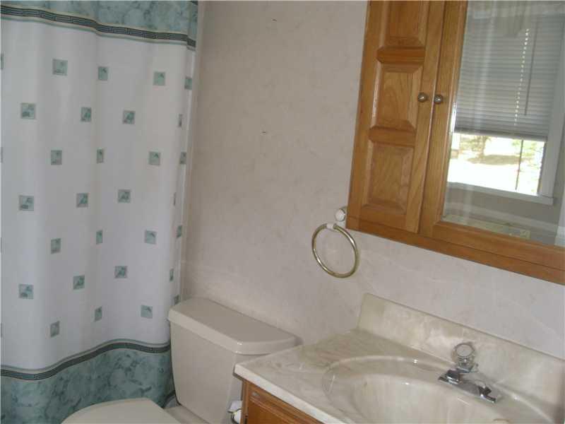 113 Valleyview Road Scenery Hill, PA 15360 - Photo 15 of 24 Master Bath/Spa.