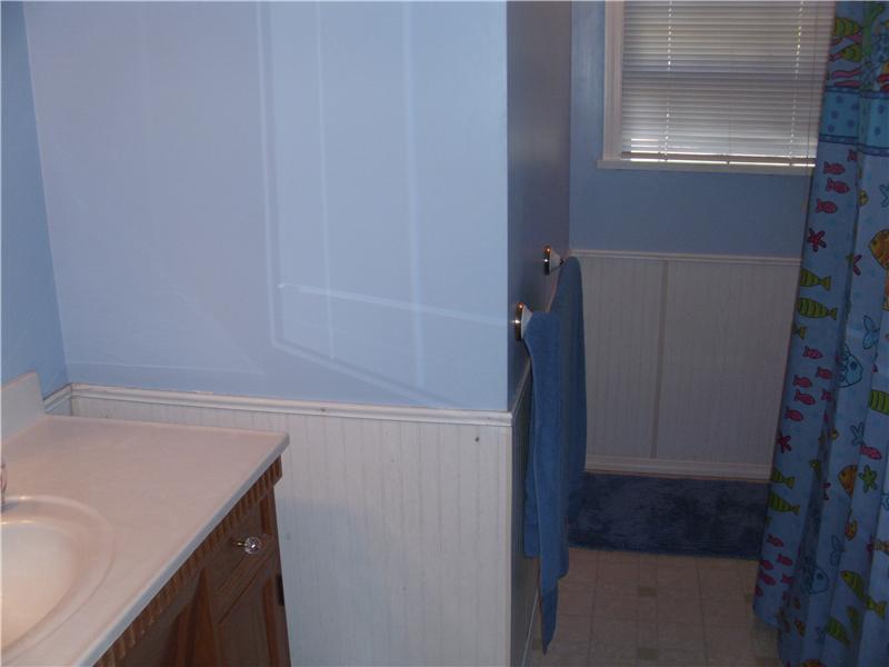 113 Valleyview Road Scenery Hill, PA 15360 - Photo 18 of 24 Full Bath.