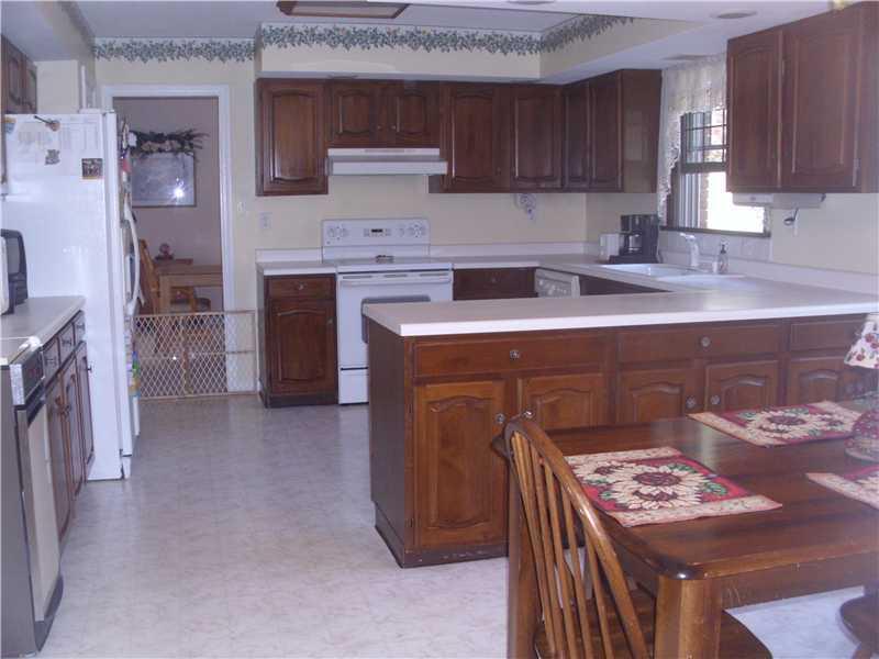 113 Valleyview Road Scenery Hill, PA 15360 - Photo 10 of 24 Kitchen.