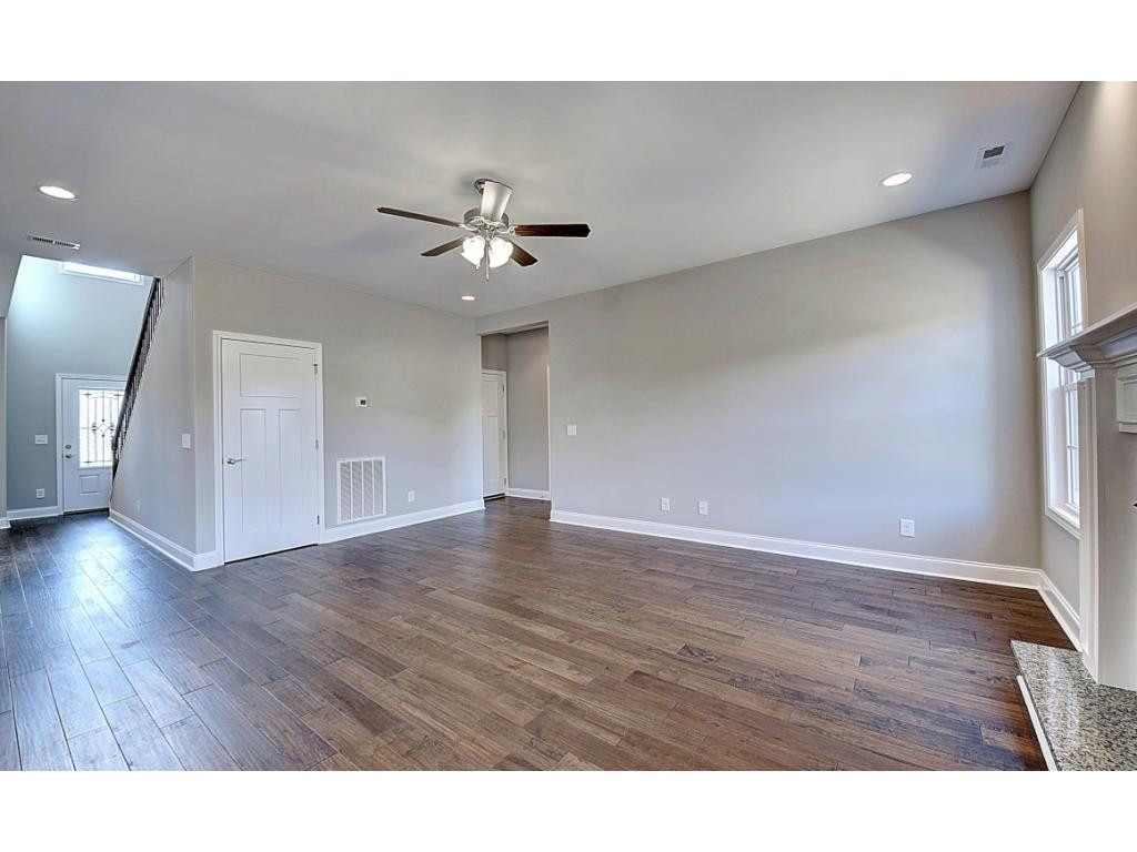 305 Allison Road Piney Flats, TN 37686 - Photo 11 of 36 Photo 11