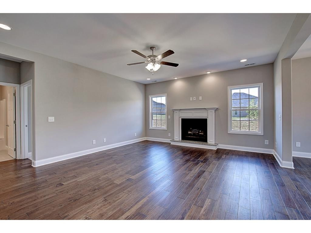 305 Allison Road Piney Flats, TN 37686 - Photo 8 of 36 Photo 8