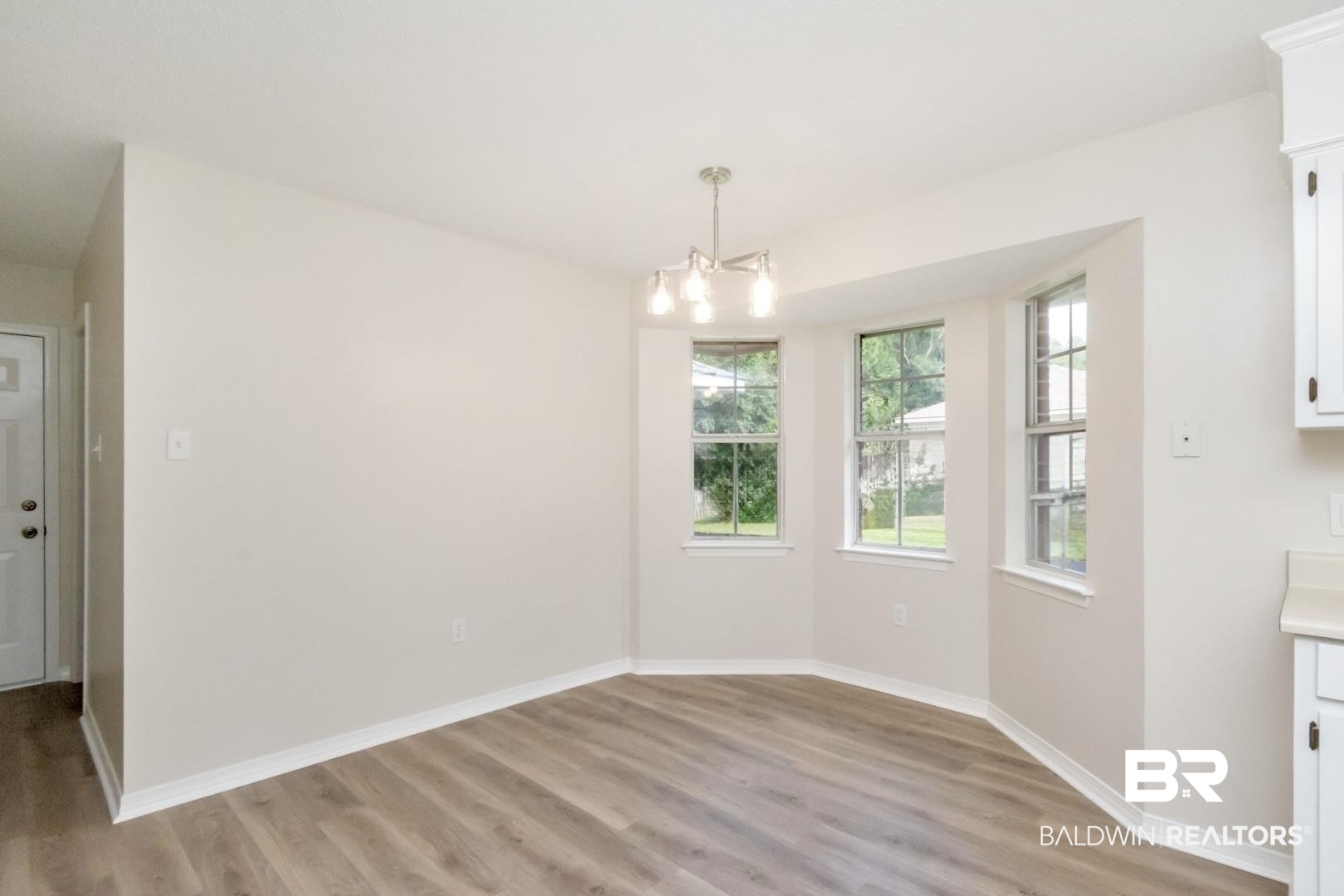 1352 Carson Road West Mobile, AL 36695 - Photo 3 of 30