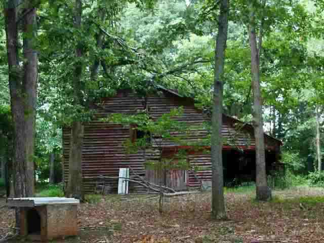 1407 East Calhoun Road Belton, SC 29627 - Photo 3 of 9 Gallery Image 3