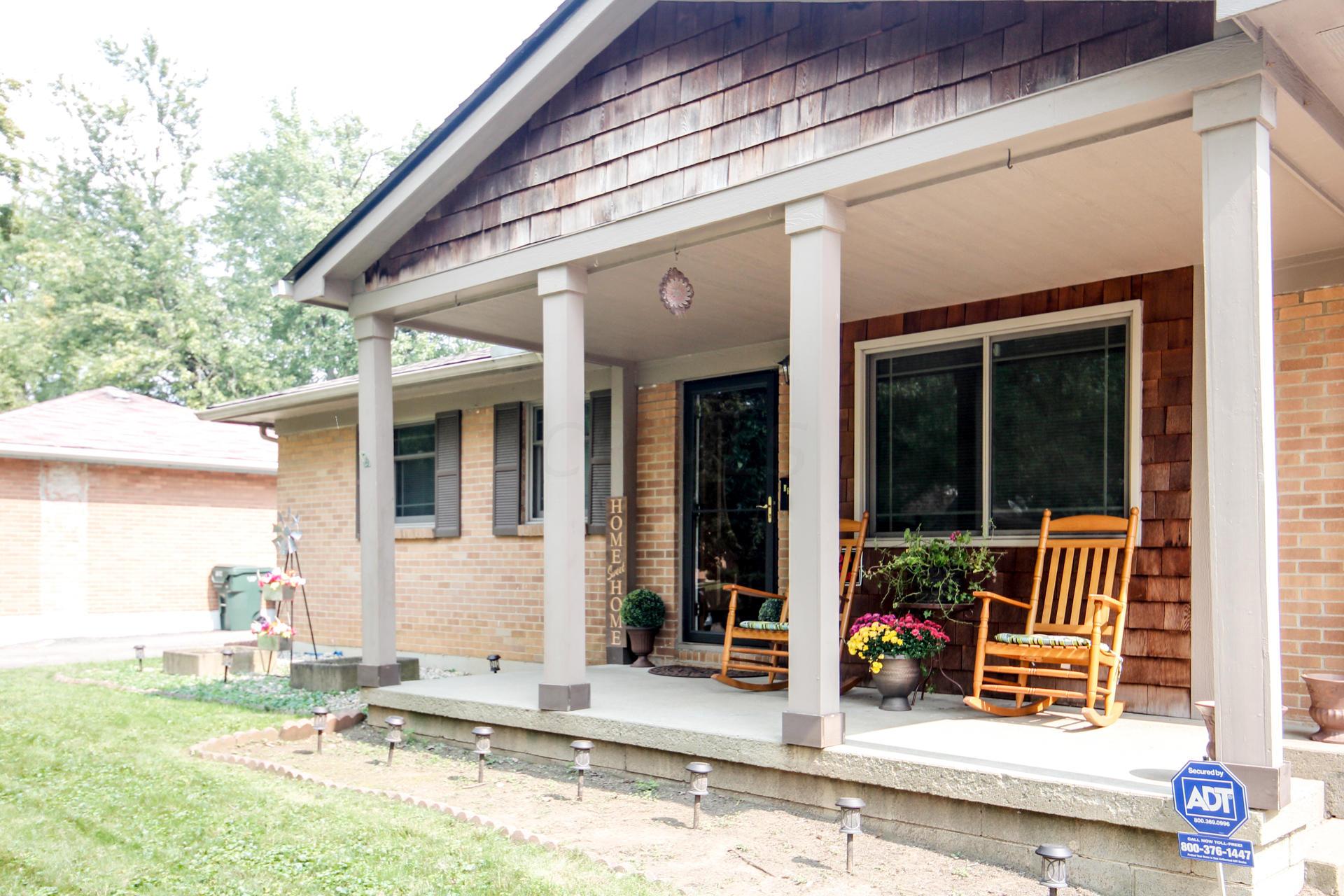 1840 Lonsdale Road Columbus, OH 43232 - Photo 4 of 37 Gallery Image 4