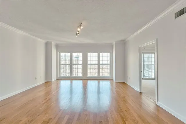 $3,300 | 195 14th Street Northeast, Unit 2504, Atlanta, GA 30309