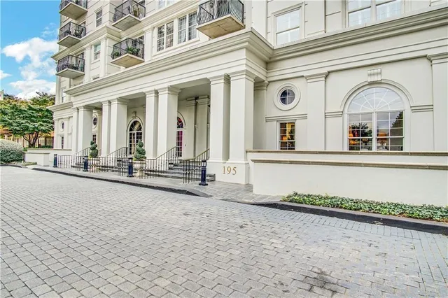 $3,300 | 195 14th Street Northeast, Unit 2504, Atlanta, GA 30309