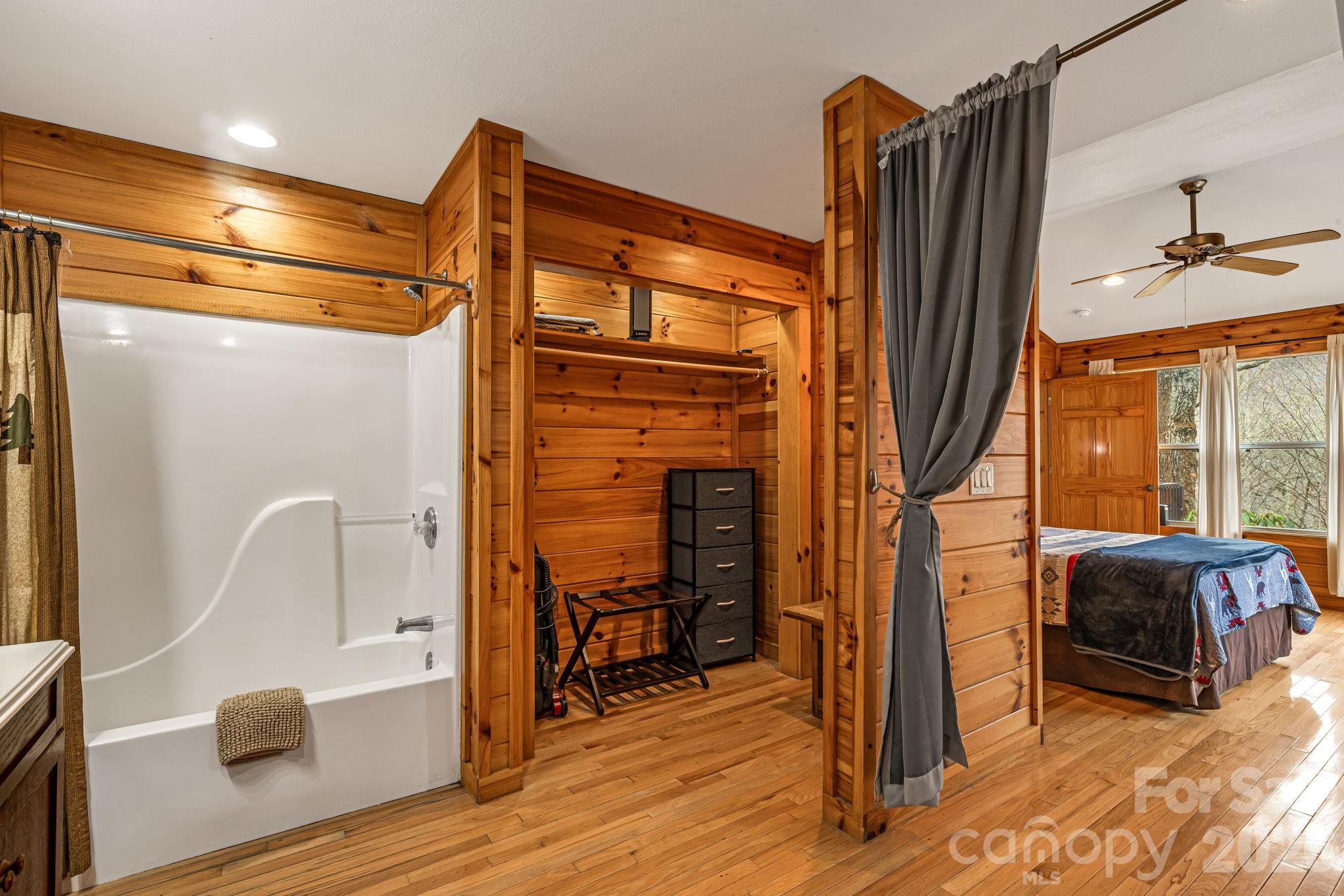157 Crosspatch Lane Bryson City, NC 28713 - Photo 23 of 38 a view of living room and wooden floor