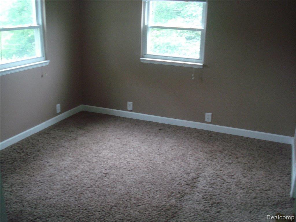 18248 Hickory Ridge Road Fenton, MI 48430 - Photo 22 of 23 DSC00581