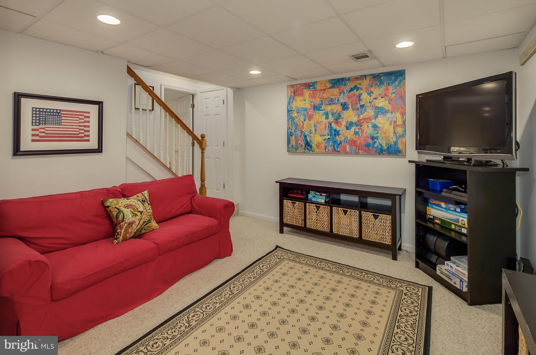 5912 Conway Road Bethesda, MD 20817 - Photo 19 of 27 Family Room