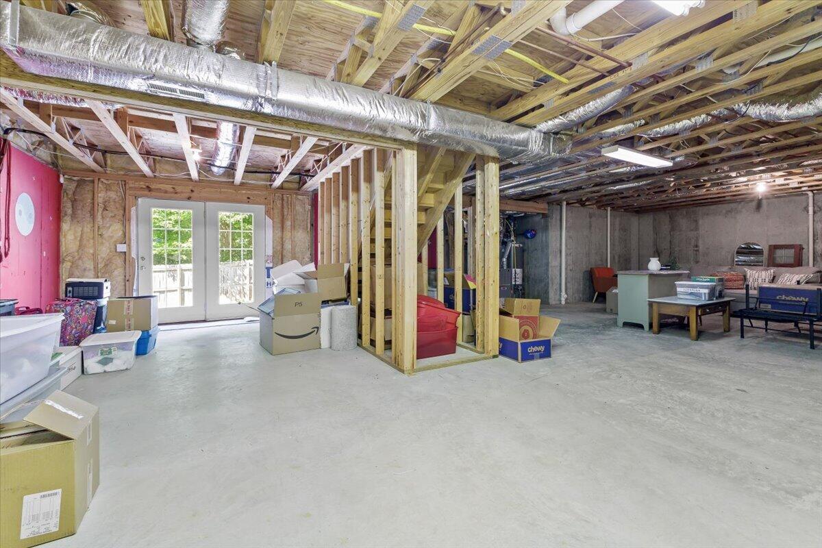 4870 Hickory Ridge Court Roanoke, VA 24018 - Photo 40 of 46 40-4870 Hickory Ridge Ct-40