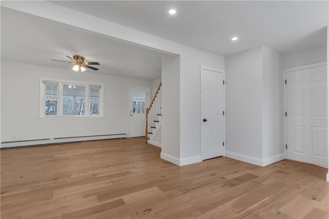 746 Town Farm Road Burrillville, RI 02859 - Photo 6 of 40