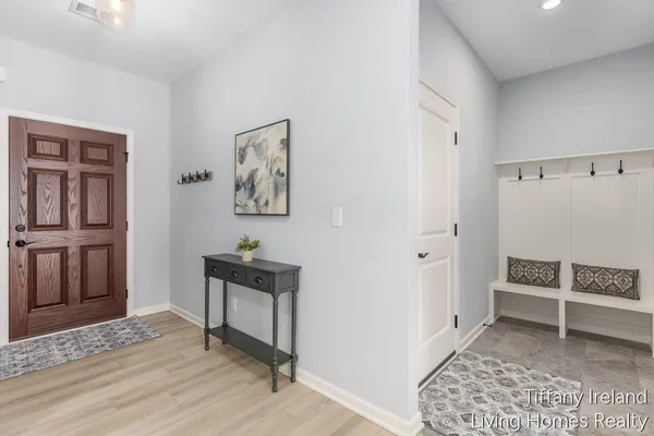 $499,900 | 2911 Isle Grand Drive, Belmont, MI 49306