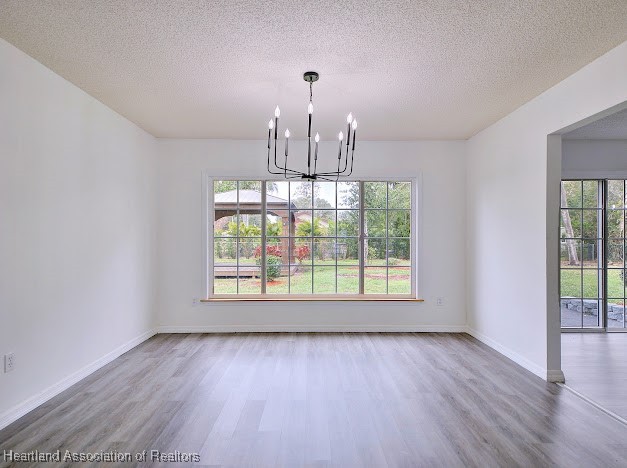 3107 Divot Road Sebring, FL 33872 - Photo 7 of 43 Gallery Image 7