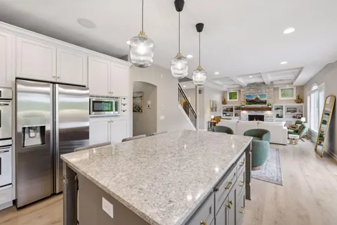 $1,295,000 | 3049 Fairway Drive, Chaska, MN 55318