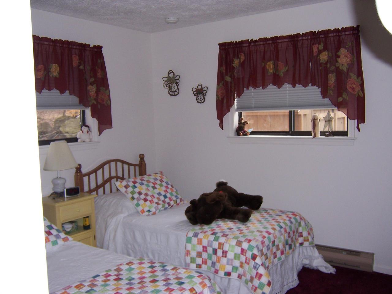 2004 Ridge Road Pocono Lake, PA 18347 - Photo 8 of 11 bedroom2
