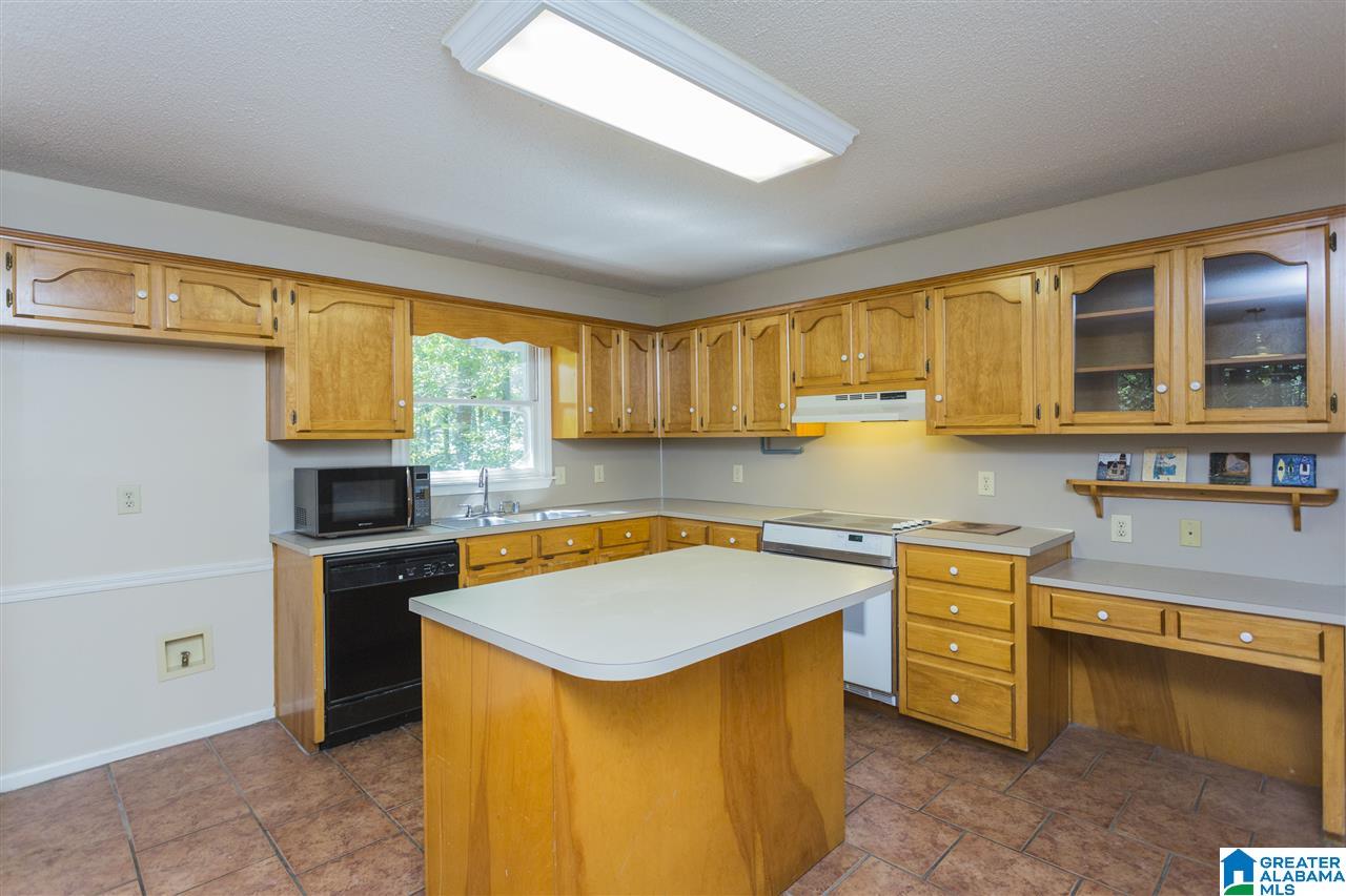 3690 Guyton Road Birmingham, AL 35244 - Photo 17 of 36