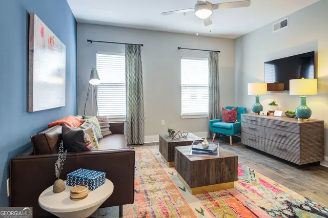 $1,722 | 2591 Piedmont Road Northeast, Unit 2044, Atlanta, GA 30324