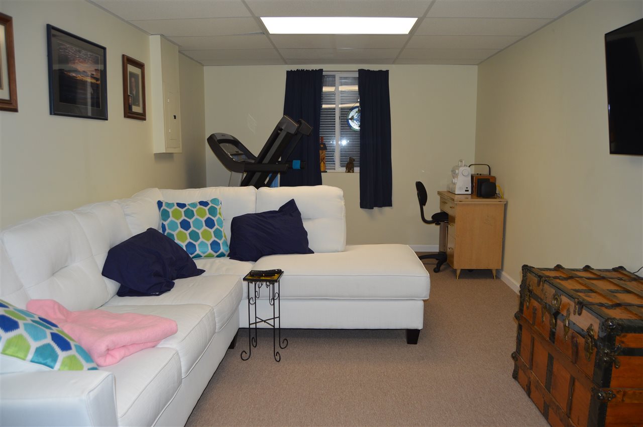 3096 Nimrod Road Traverse City, MI 49685 - Photo 34 of 52 1840189-35.JPG