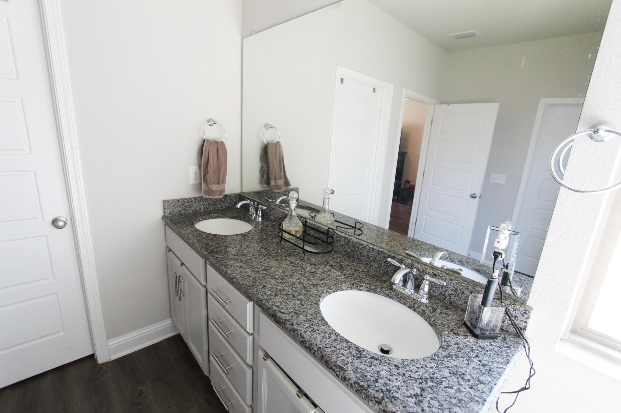 15082 Troon Drive Foley, AL 36535 - Photo 20 of 34 Primary Bathroom