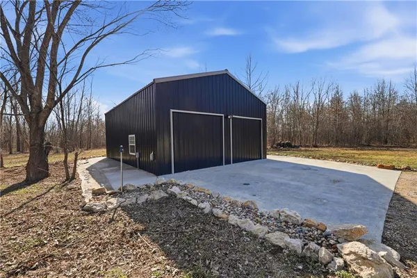 $200,000 | 4919 Old Stage Road, Higginsville, MO 64037