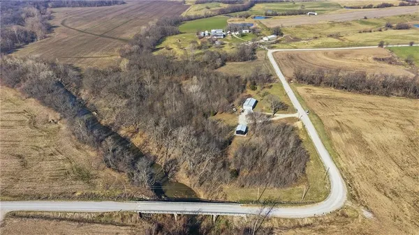 $200,000 | 4919 Old Stage Road, Higginsville, MO 64037
