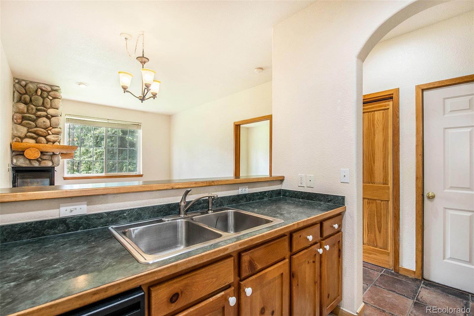 5077 Camel Heights Road, Unit I Evergreen, CO 80439 - Photo 9 of 24 Gallery Image 9