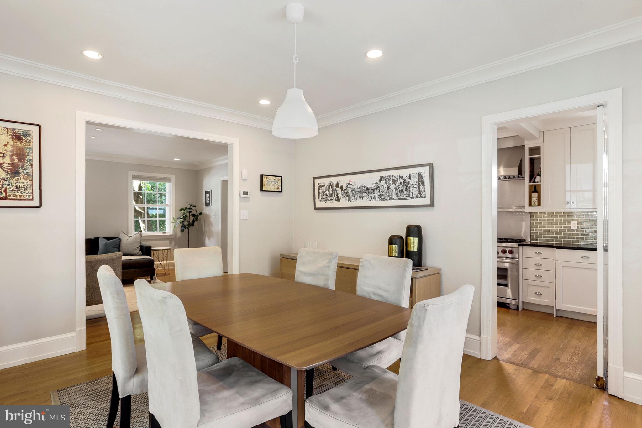 3501 30th Street Northwest Washington, DC 20008 - Photo 5 of 41 Great flow, private dining