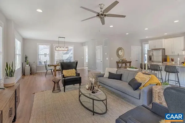 $3,200 | 314 Huntley Avenue, Charlottesville, VA 22903