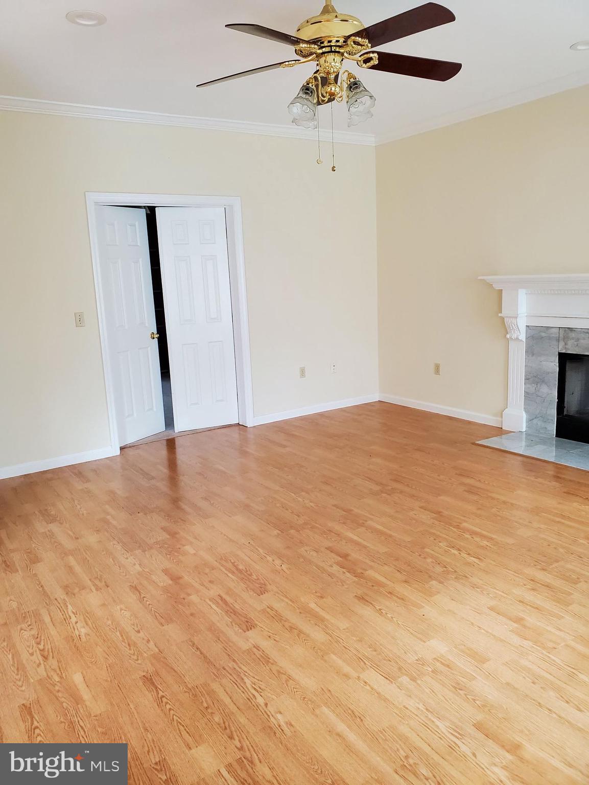 750 Junction Road Manheim, PA 17545 - Photo 11 of 63 Living Room toward Study