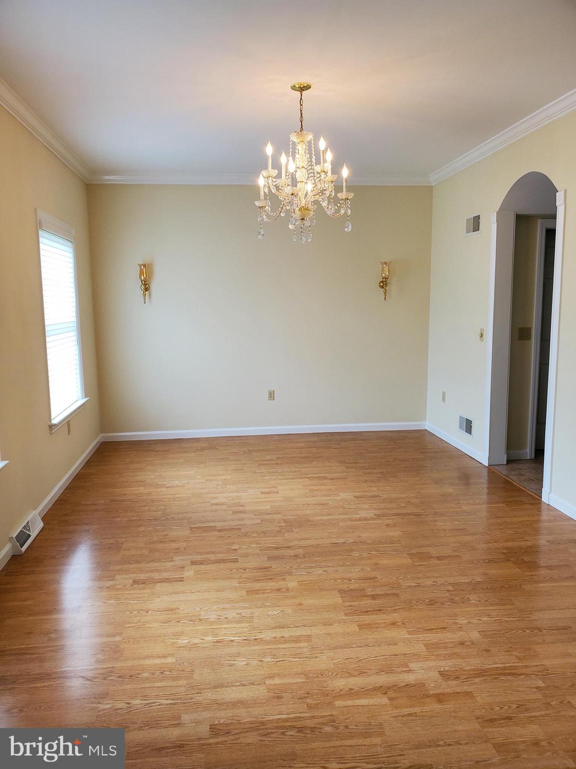 750 Junction Road Manheim, PA 17545 - Photo 18 of 63 Foyer to Dining Room